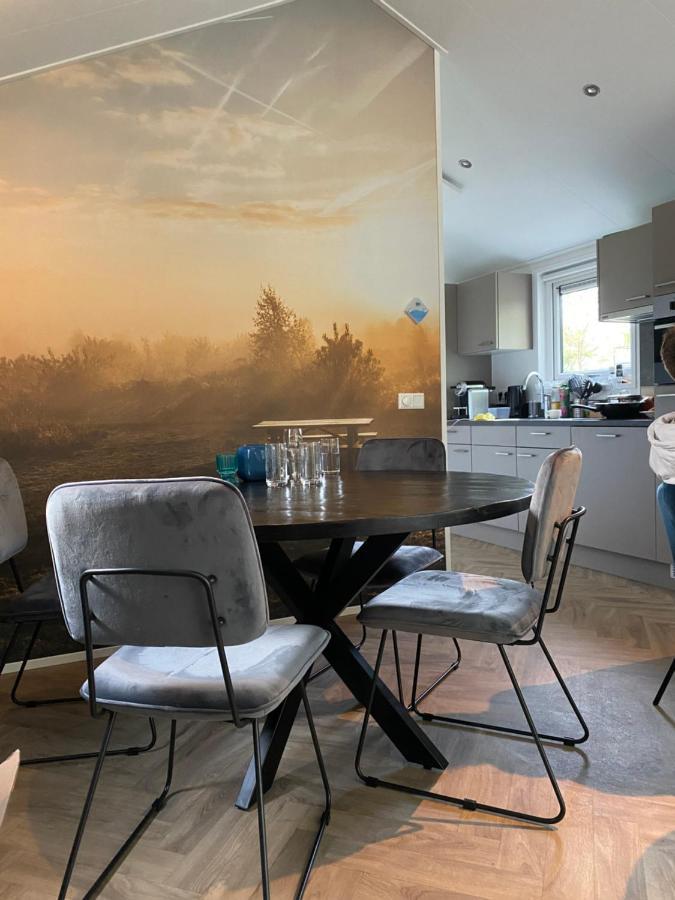 Luxe En Gezellig Chalet Aan Veluwemeer 4 Pers 许尔斯霍斯特 外观 照片