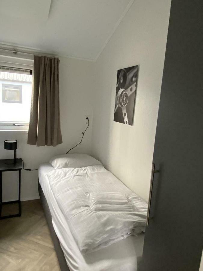 Luxe En Gezellig Chalet Aan Veluwemeer 4 Pers 许尔斯霍斯特 外观 照片