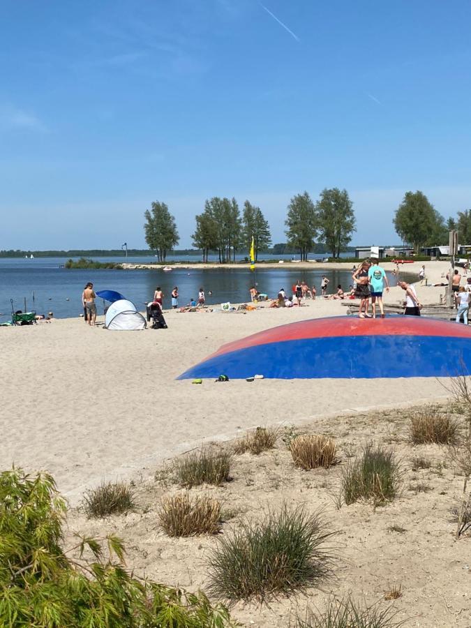 Luxe En Gezellig Chalet Aan Veluwemeer 4 Pers 许尔斯霍斯特 外观 照片